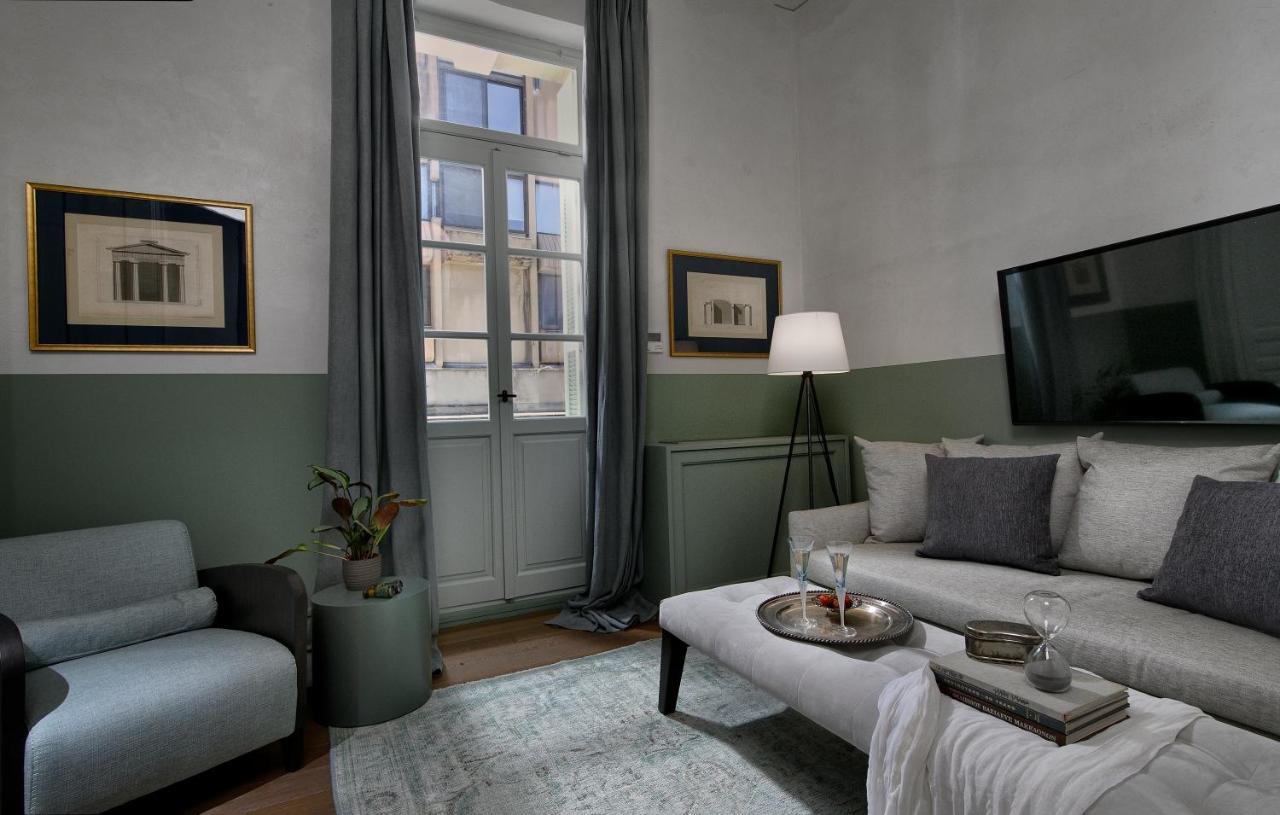 Apartamento Athinaidos Quarters By K&K Atenas Exterior foto